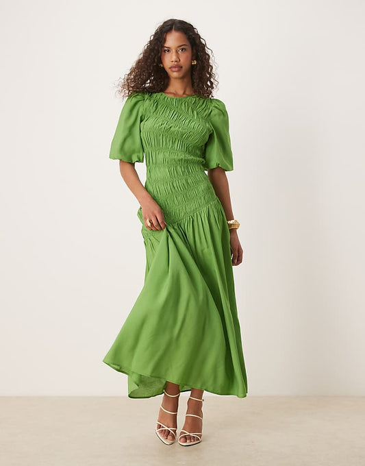 https://images.asos-media.com/products/never-fully-dressed-shirred-midaxi-dress-in-green/208814547-1-green?$n_750w$&wid=750&fit=constrain