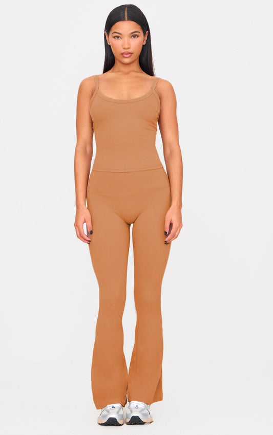 Clay Sculpt Flare Yoga Pants