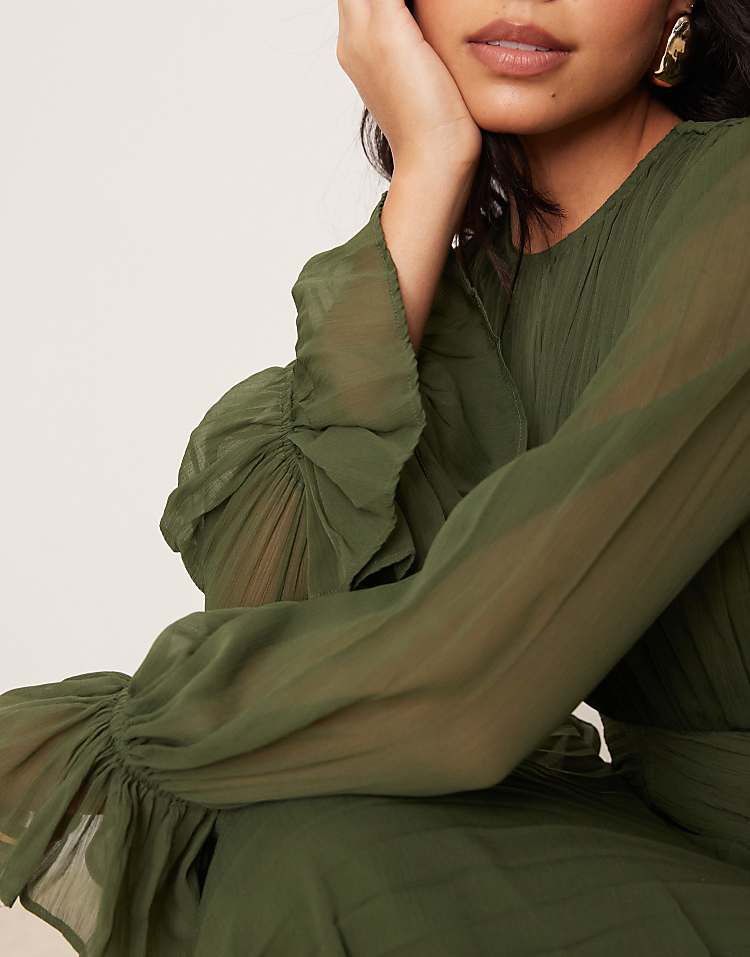 https://images.asos-media.com/products/asos-design-high-neck-ruched-belt-detail-maxi-dress-in-dark-green/206786168-3?$n_750w$&wid=750&fit=constrain