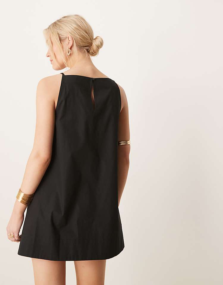 https://images.asos-media.com/products/asos-design-slash-neck-shapeless-mini-dress-in-black/207610875-4?$n_750w$&wid=750&fit=constrain