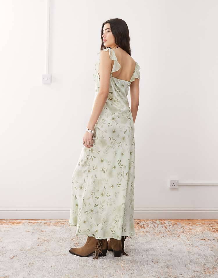 https://images.asos-media.com/products/reclaimed-vintage-maxi-cami-tea-dress-with-flutter-sleeves-in-green-floral-print/207813121-4?$n_750w$&wid=750&fit=constrain