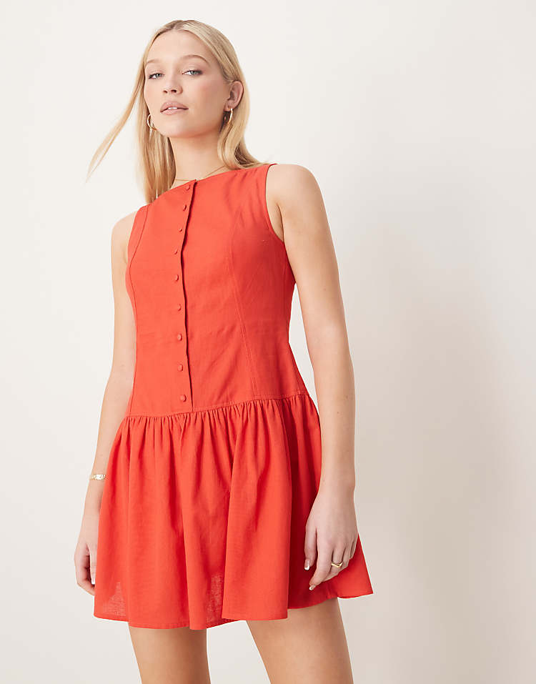 https://images.asos-media.com/products/asos-design-slash-neck-button-down-dropped-waist-mini-dress-in-bright-red/207833609-2?$n_750w$&wid=750&fit=constrain