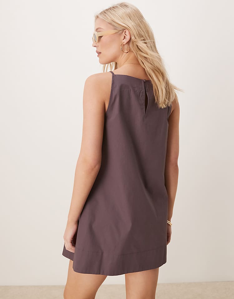 https://images.asos-media.com/products/asos-design-slash-neck-shapeless-mini-dress-in-chocolate/207884212-4?$n_750w$&wid=750&fit=constrain