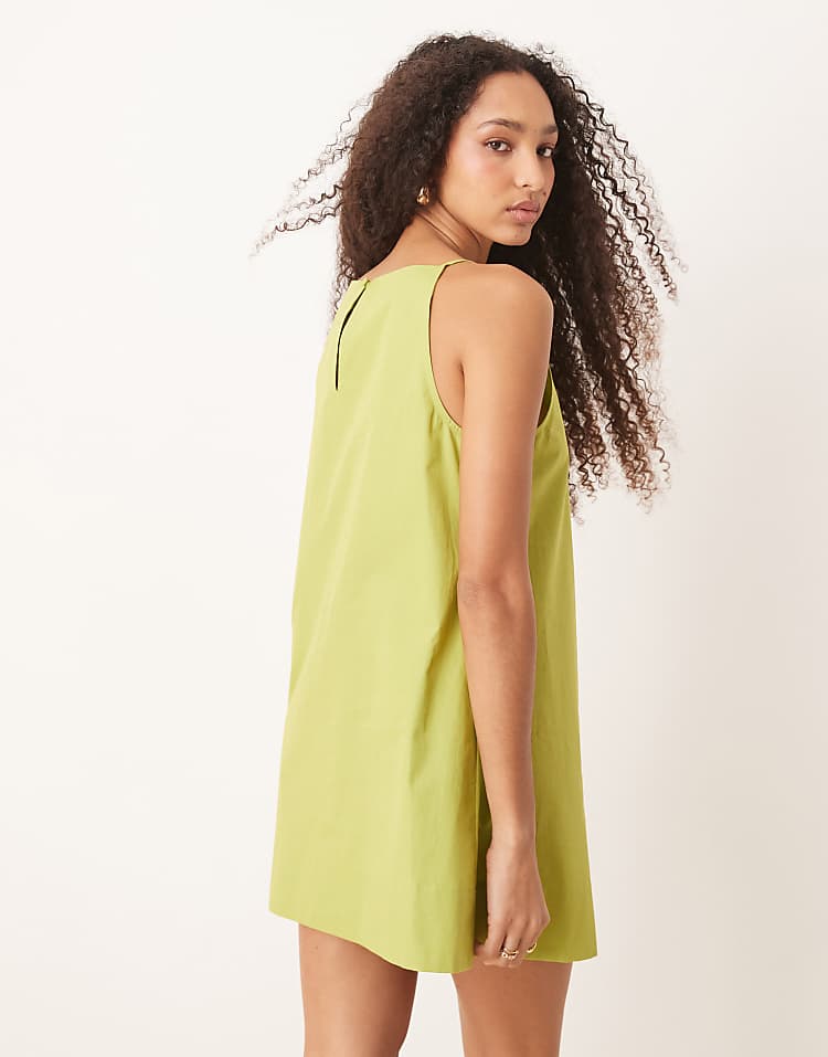 https://images.asos-media.com/products/asos-design-slash-neck-shapeless-mini-dress-in-vibrant-green/207884292-4?$n_750w$&wid=750&fit=constrain