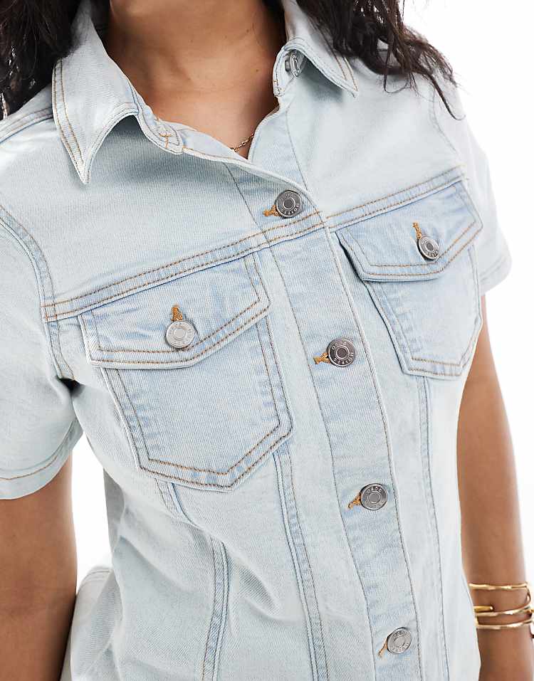 https://images.asos-media.com/products/asos-design-denim-fitted-shirt-dress-in-pale/207902518-3?$n_750w$&wid=750&fit=constrain