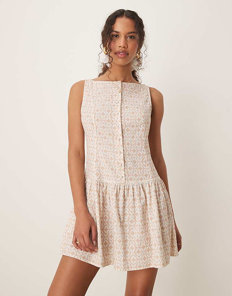 https://images.asos-media.com/products/asos-design-slash-neck-button-down-dropped-waist-mini-dress-in-stone-tile-print/208116818-1-stonetileprint?$n_750w$&wid=750&fit=constrain