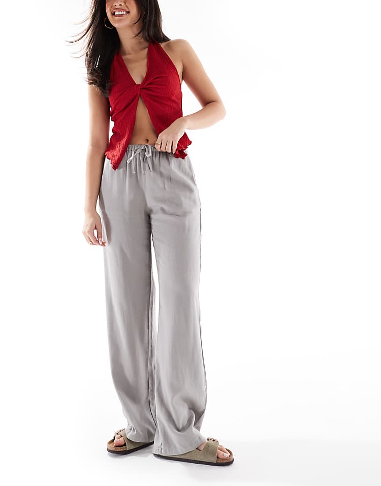 https://images.asos-media.com/products/pullbear-high-waisted-linen-look-trousers-in-grey/208200654-1-grey?$n_750w$&wid=750&fit=constrain