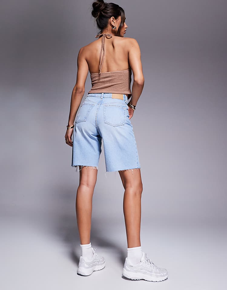 https://images.asos-media.com/products/asos-design-denim-bermuda-short-with-rips-in-pale-wash/208294146-5?$n_750w$&wid=750&fit=constrain