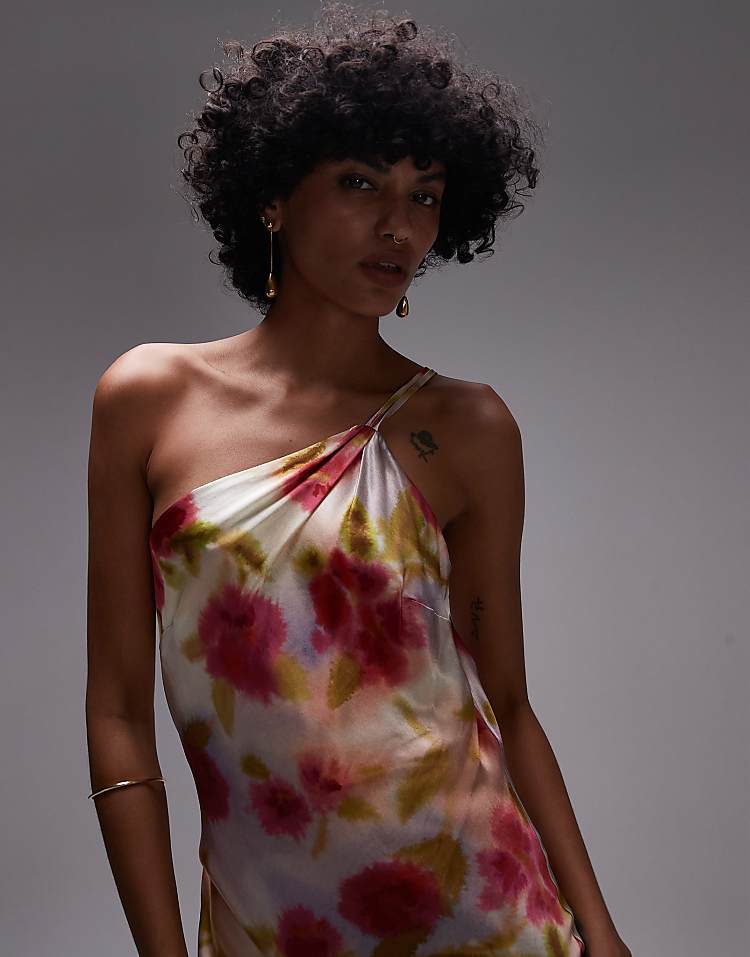 https://images.asos-media.com/products/topshop-asymmetric-one-shoulder-open-back-midi-occasion-dress-in-watercolour-bloom/208403944-3?$n_750w$&wid=750&fit=constrain