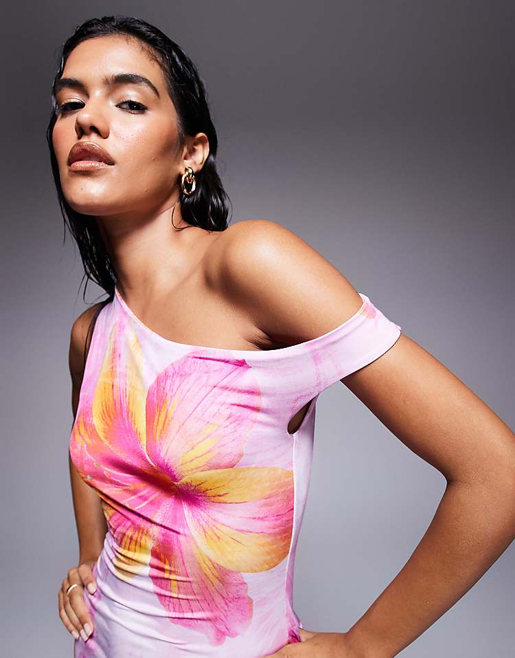 https://images.asos-media.com/products/missyempire-double-sculpted-slinky-off-shoulder-maxi-dress-in-pink-and-yellow-flower-print/208658436-4?$n_750w$&wid=750&fit=constrain